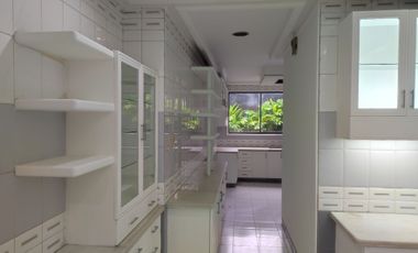 House in White Plains for Rent