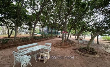 Hot Price Drop! Vacation Home for Sale – Now Only 2.99 Million Baht Located near the sea and swimming pool at Oceanside Place, Chakphong, Rayong.