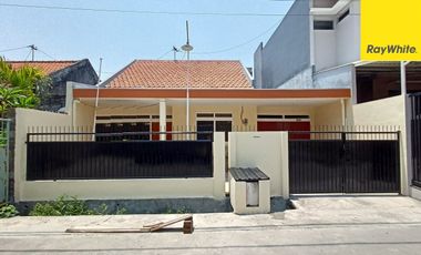 Rumah Dijalan Babatan Pantai Timur Mulyorejo Surabaya