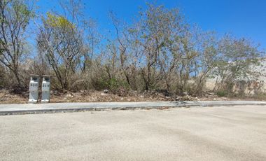 VENTA TERRENOS EN PRIVADA YAXLUM DE 450 M2 A 15 MIN.PERIFERICO MERIDA, YUCATAN