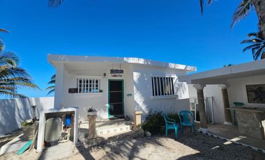 DOS VILLAS FRENTE AL MAR EN CHUBURNA PROGRESO