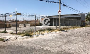 TERRENO EN RENTA/VENTA EN EJE CLOUTHIER, IDEAL PARA NEGOCIO