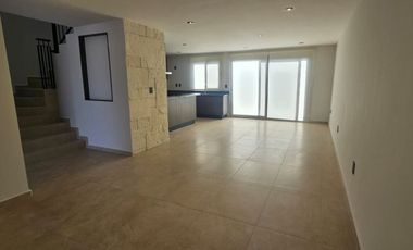 Renta de casa Villa Magna Avenida Campanario Norte