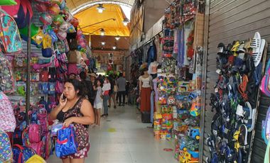 TRASPASO PEQUEÑO LOCAL SÚPER COMERCIAL EN SJM