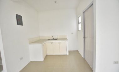 4 BEDROOMS SINGLE ATTACHED READY FOR OCCUPANCY HOUSE AND LOT