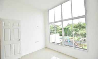 4 BEDROOMS SINGLE ATTACHED READY FOR OCCUPANCY HOUSE AND LOT