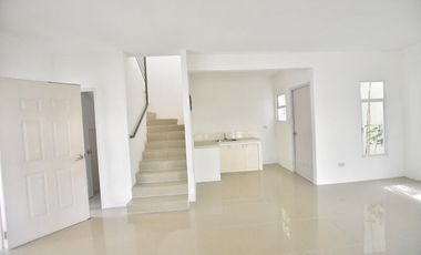 4 BEDROOMS SINGLE ATTACHED READY FOR OCCUPANCY HOUSE AND LOT