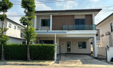 ขายบ้านเดี่ยววิวหน้าคลับเฮ้าส์ สระว่ายน้ำ วิวสวน หน้าบ้านไม่ชนใคร