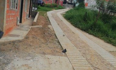 VENDO O CAMBIO A CASA FINCA A UN APARTAMENTO  EN COPACABANA ANTIOQUIA.