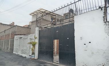 Terreno Venta Merced Balbuena..... 839 Mts.