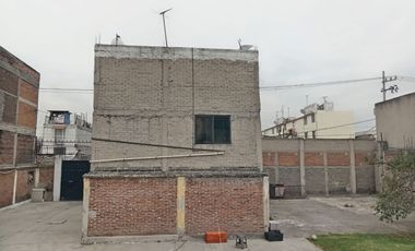 Terreno Venta Merced Balbuena..... 839 Mts.