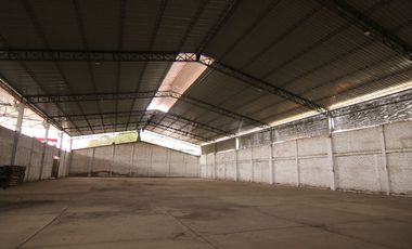 AMPLIO LOCAL EN VENTA – ZONA INDUSTRIAL - PIURA