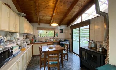 Z O N A S U R . C L Propiedad camino Villarrica Pucón Km 13.5  , sector Loncotraro.