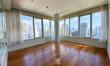 185 Rajadamri For Sale the largest 4 beds ensuite freehold unit on Ratchadamri Road.