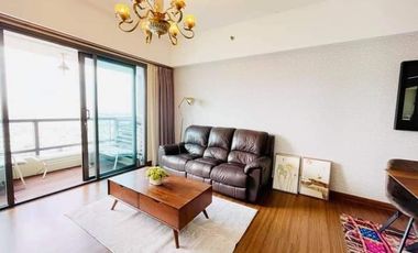 Selling Below Zonal Value! 2BR corner unit with parking in Shang Salcedo Place