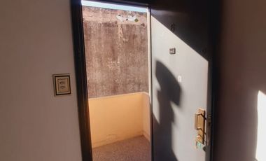 VENTA DEPARTAMENTO PASO DEL REY A METROS DE LA ESTACIÓN LADO SUR PASO DEL REY US$35.000