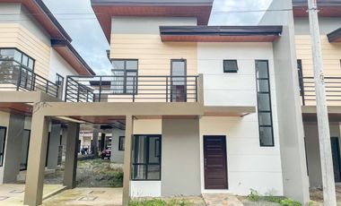 Two Storey House for Rent in The Grove