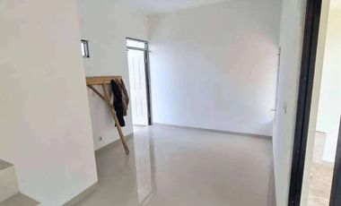 Rumah dkt RS Hermina Cicadas Bandung kota Cicaheum Jatihandap DP 30JT