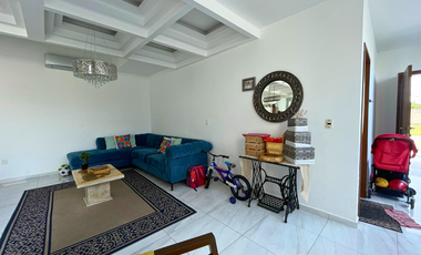 CASA CON ALBERCA EN RENTA/VENTA EN RIVIERA VERACRUZANA LOMAS DE LA RIOJA | ARLETTE FLORES INMOBILIARIA
