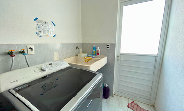 CASA CON ALBERCA EN RENTA/VENTA EN RIVIERA VERACRUZANA LOMAS DE LA RIOJA | ARLETTE FLORES INMOBILIARIA