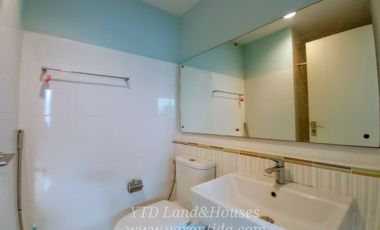For Sale / Rent Townhouse Indy 2 Bangna Km.7 The house is close to the garden, good society, good neighbors.