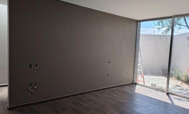 Casa en Venta, San Luis Potosí, Fraccionamiento La Florida, NUEVA, Zona Arbolada