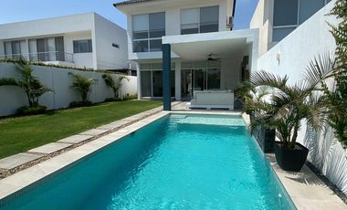 ALQUILO CASA DE LUJO EN ISLA MOCOLI