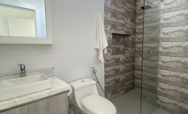 ALQUILO CASA DE LUJO EN ISLA MOCOLI