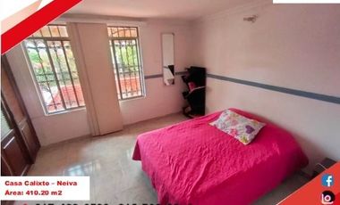 SE VENDE ESPECTACULAR  CASA COMERCIAL BARRIO CALIXTO - NEIVA (HUILA-COL)