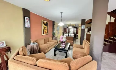 Casa en Venta en Los Esteros - (Sur de Guayaquil)