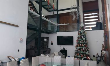 HERMOSA CASA SEMINUEVA EN FRAC. RESIDENCIAL HARAS