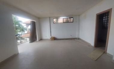 Samborondon, Alquilo Hermosa Casa REMODELADA con Vista al Rio