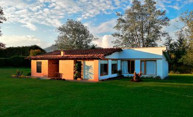 45067 Casa Amoblada en arriendo en el sector La Ceja