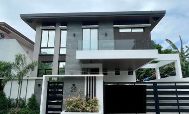 Modern and spacious house for sale in BF Homes Parañaque