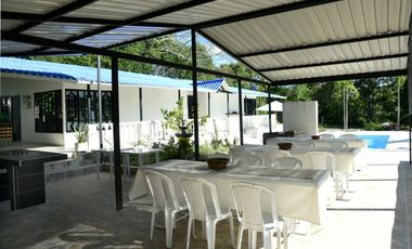 VENTA DE CASA-QUINTA QUINTA RICAURTE