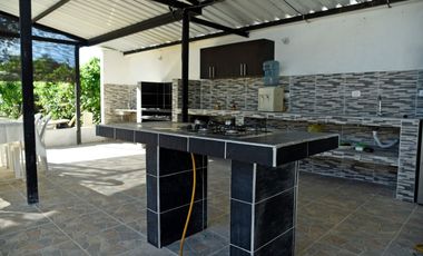 VENTA DE CASA-QUINTA QUINTA RICAURTE