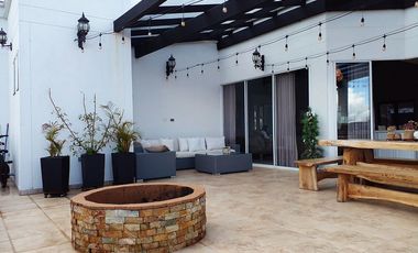 PR15729 Casa en arriendo en el sector Loma el Escobero, Envigado