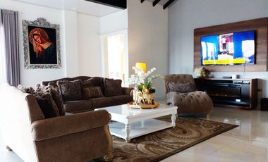 PR15729 Casa en arriendo en el sector Loma el Escobero, Envigado