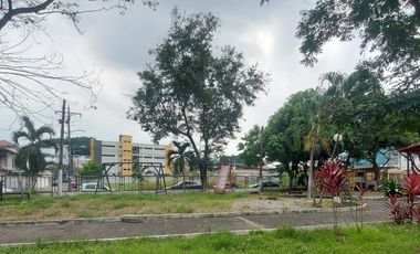 Kennedy Norte, Alquilo moderno departamento de 2 dormitorios cada uno con baño