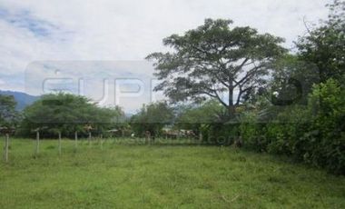 VENTA CASA LOTE VILLAVICENCIO
