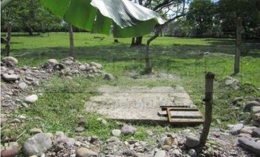 VENTA CASA LOTE VILLAVICENCIO