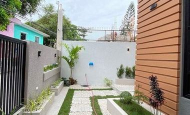 Single Detached House For Sale in BF Resorts Village, Brgy. Talon Las Piñas City