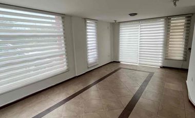 Renta de casa Cumbayá