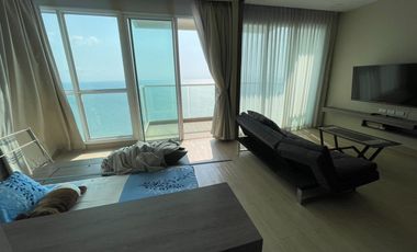 Cetus Beachfront Condominium  Location: Jomtien Beach Road