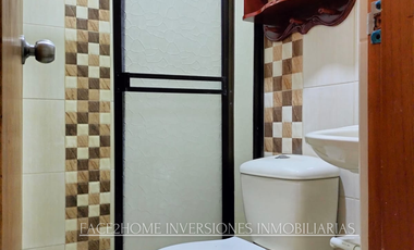 CASA ESQUINERA CON GARAJE CUBIERTO DOS APARTAMENTOS INDEPENDIENTES EN VENTA