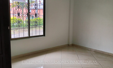 CASA ESQUINERA CON GARAJE CUBIERTO DOS APARTAMENTOS INDEPENDIENTES EN VENTA
