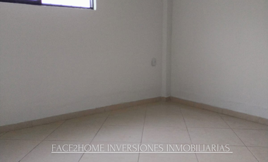 CASA ESQUINERA CON GARAJE CUBIERTO DOS APARTAMENTOS INDEPENDIENTES EN VENTA