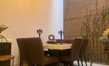 CASA HABITACIÓN PARA USO COMECIAL EN EL CENTRO DE CIUDAD GUZMAN JALISCO