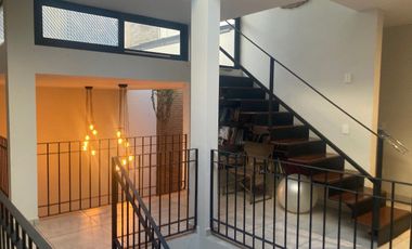 CASA HABITACIÓN PARA USO COMECIAL EN EL CENTRO DE CIUDAD GUZMAN JALISCO