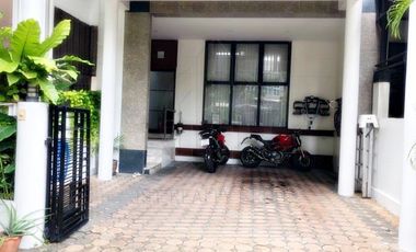 71 Sale with Tenant Townhouse in Moo Ban Home Place Sukhumvit 71